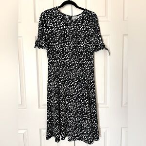 Chic Talbot Black and White Polka Dot Short Sleeve Dress, Size Medium